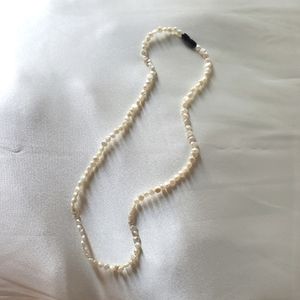 Vintage Raw Pearl Necklace 16.5"